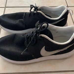 Nike Youth Roshe